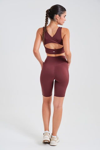 Leggings Ciclistas Burdeos con Cintura Compresiva y Detalle en Contraste