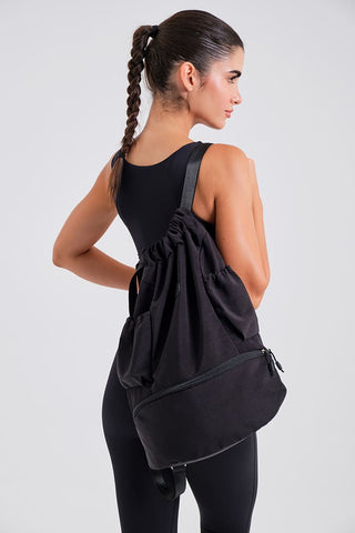 MOCHILA NEGRA