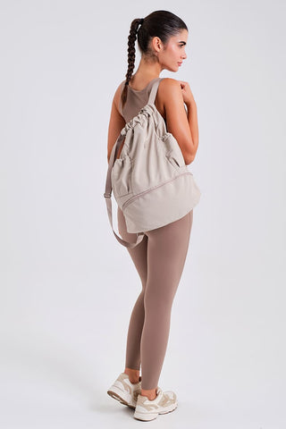 MOCHILA BEIGE